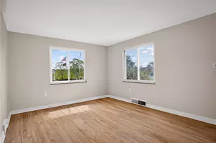 5767 Smith Dr, Bethel Park, PA 15102 - Photo 20