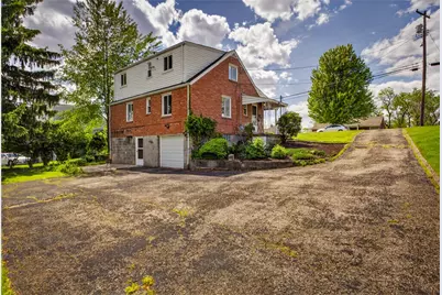 5767 Smith Dr, Bethel Park, PA 15102 - Photo 42