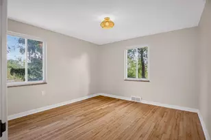 5767 Smith Dr, Bethel Park, PA 15102 - Photo 18