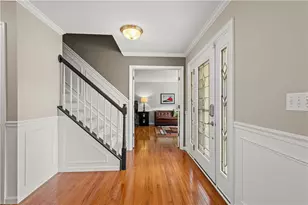 308 Fox Meadow Dr, Pine Township, PA 15090 - Photo 2
