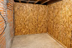 1106 Delaware St, Export, PA 15632 - Photo 22