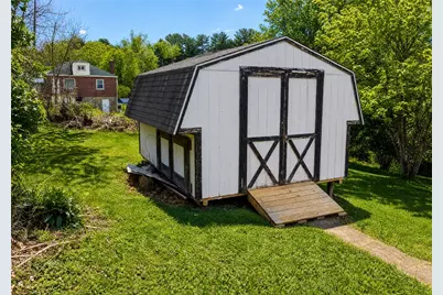 1106 Delaware St, Export, PA 15632 - Photo 4
