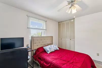1382 Lincoln Drive, Center Township, PA 15061 - Photo 22