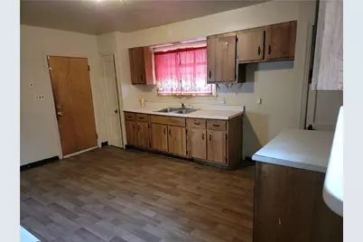 1827 Flagler Street, McKeesport, PA 15132 - Photo 2