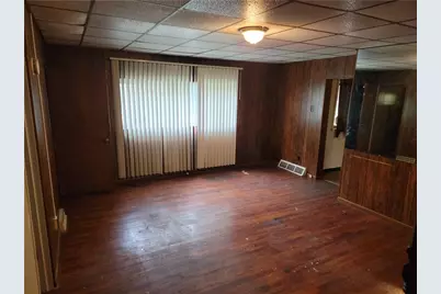 1827 Flagler Street, McKeesport, PA 15132 - Photo 4