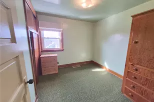 115 Georgia Ave, Vandergrift, PA 15690 - Photo 12