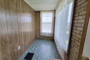 115 Georgia Ave, Vandergrift, PA 15690 - Photo 16