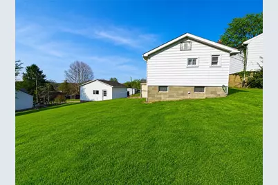 115 Georgia Avenue, Vandergrift, PA 15690 - Photo 24