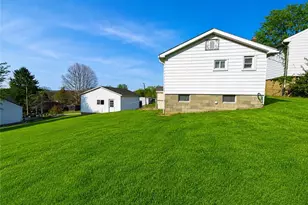 115 Georgia Ave, Vandergrift, PA 15690 - Photo 24