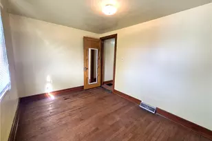 115 Georgia Ave, Vandergrift, PA 15690 - Photo 10