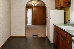 115 Georgia Ave, Vandergrift, PA 15690 - Photo 8