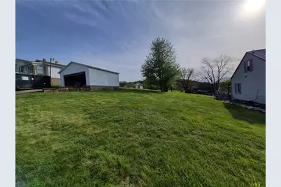 115 Georgia Avenue, Vandergrift, PA 15690 - Photo 24