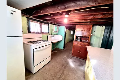 115 Georgia Avenue, Vandergrift, PA 15690 - Photo 20