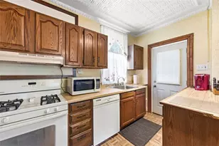 1520 Alverado Ave, Beechview, PA 15216 - Photo 24