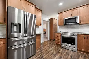 6530 Northumberland St, Pittsburgh, PA 15217 - Photo 18