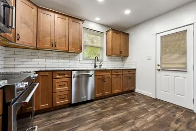 6530 Northumberland St, Pittsburgh, PA 15217 - Photo 14