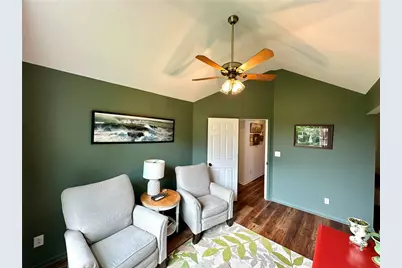 254 W Parkside Dr, Neshannock Township, PA 16105 - Photo 32