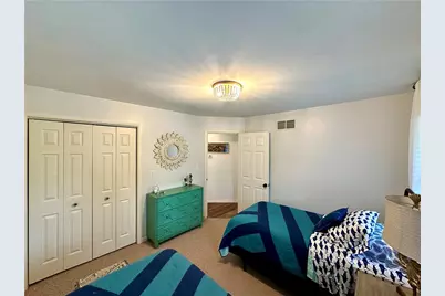 254 W Parkside Dr, Neshannock Township, PA 16105 - Photo 28