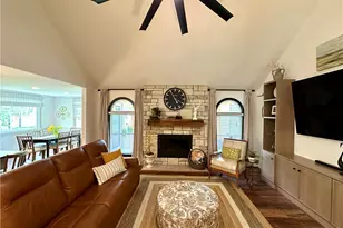 254 W Parkside Dr, Neshannock Township, PA 16105 - Photo 14