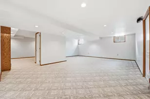 7045 Bennington Woods Dr, Pittsburgh, PA 15237 - Photo 30