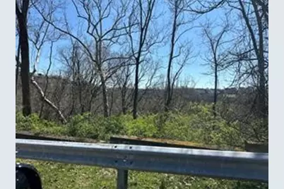 2010 Brookfield Road, Scott Township, PA 15243 - Photo 6