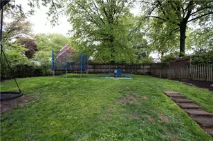 2353 Hollywood Dr, Blackridge, PA 15235 - Photo 36