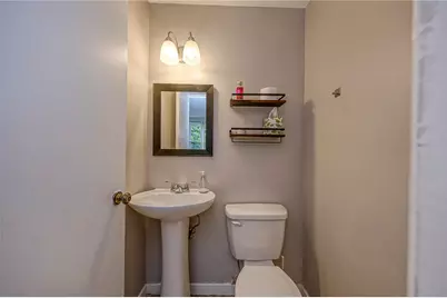 2353 Hollywood Drive, Blackridge, PA 15235 - Photo 10