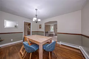 2353 Hollywood Dr, Blackridge, PA 15235 - Photo 6