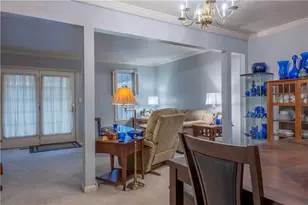 112 Georgetowne Village, White Township, PA 15701 - Photo 10