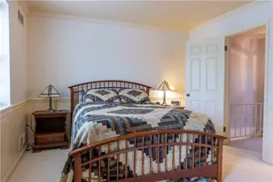 112 Georgetowne Village, White Township, PA 15701 - Photo 16