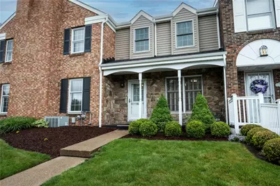 112 Georgetowne Vlg, White Township, PA 15701 - Photo 1