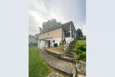 921 Lincoln Way, McKeesport, PA 15132 - Photo 2