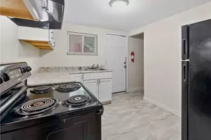 921 Lincoln Way, McKeesport, PA 15132 - Photo 18