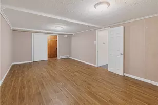 921 Lincoln Way, McKeesport, PA 15132 - Photo 30