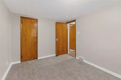 921 Lincoln Way, McKeesport, PA 15132 - Photo 20