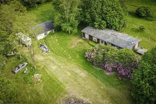 1117 Prospect Rd, Connoquenessing Township, PA 16033 - Photo 4