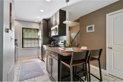 1012 Pennsbury Blvd, Pittsburgh, PA 15205 - Photo 6