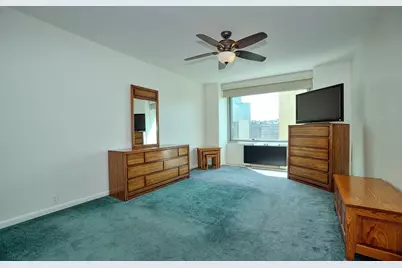 320 Fort Duquesne Boulevard #16A, Downtown Pgh, PA 15222 - Photo 16