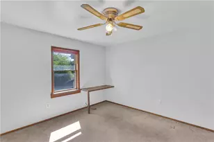 2750 Ohio St, Bethel Park, PA 15102 - Photo 20