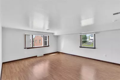 2750 Ohio St, Bethel Park, PA 15102 - Photo 6
