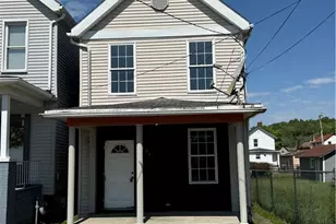 125 12th St, Jeannette, PA 15644 - Photo 2