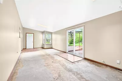 8675 Remington Dr., Pittsburgh, PA 15237 - Photo 12