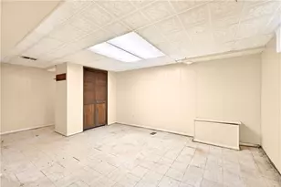 8675 Remington Dr, Pittsburgh, PA 15237 - Photo 22