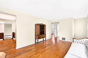 8675 Remington Dr, Pittsburgh, PA 15237 - Photo 6