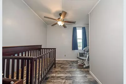 227 S 5th Street, Youngwood, PA 15697 - Photo 8