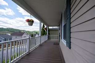 227 S 5th St, Youngwood, PA 15697 - Photo 2