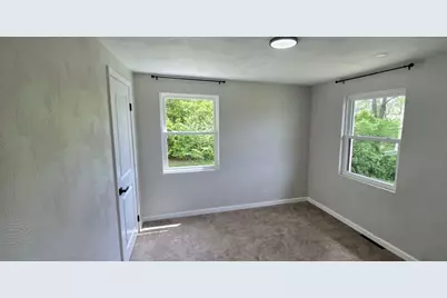 125 Wilma Dr, Washington Township, PA 15613 - Photo 32