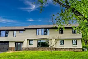 125 Wilma Dr, Washington Township, PA 15613 - Photo 1