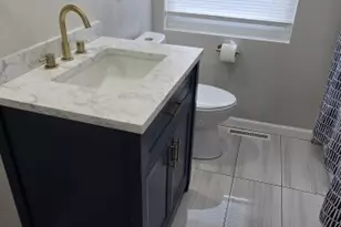 125 Wilma Dr, Washington Township, PA 15613 - Photo 12