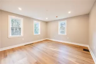 5 N Park Rd, Pittsburgh, PA 15229 - Photo 14